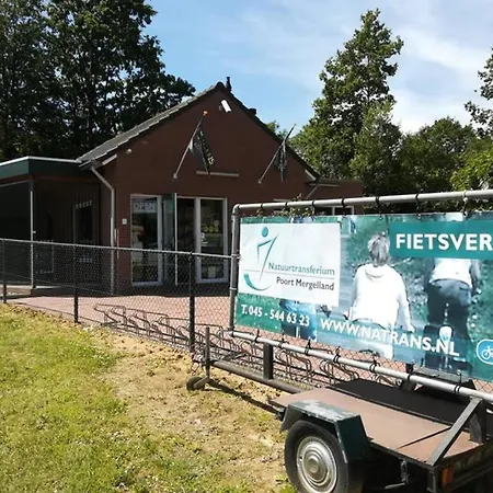 Vakantiebungalow In Het Limburgse Heuvelland Simpelveld Exterior photo
