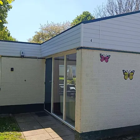 Vakantiebungalow In Het Limburgse Heuvelland Simpelveld Exterior photo